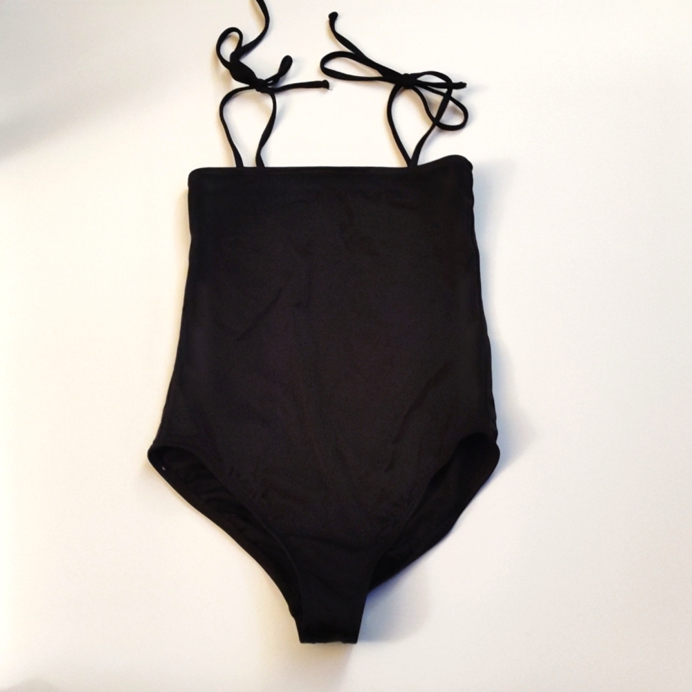 Nasty Gal XS Solid Black One Piece Swimsuit